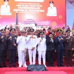 HUT ke-81 RI: Kapolresta Malang Kota Hadiri Upacara hingga Penurunan Bendera, Ajak Warga Peduli NTT dan Bumi Arema Semakin Damai