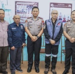 Polresta Malang Kota Kirim Bantuan Logistik Kemanusiaan Gandeng JKJT di Posko Peduli NTT