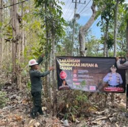 Warga diminta segera mengaktivasi sistem pelaporan cepat jika melihat adanya titik api (hotspot).